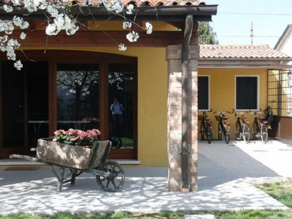 Apartamento Particolari Del Brenta Oriago Di Mira Exterior foto