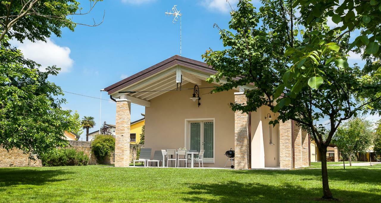 Apartamento Particolari Del Brenta Oriago Di Mira Exterior foto