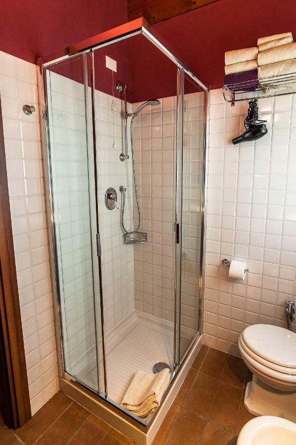 Apartamento Particolari Del Brenta Oriago Di Mira Exterior foto