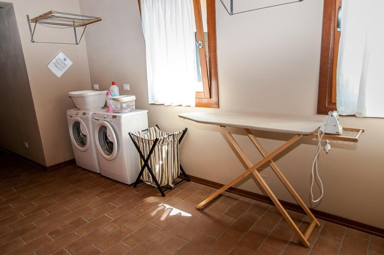 Apartamento Particolari Del Brenta Oriago Di Mira Exterior foto